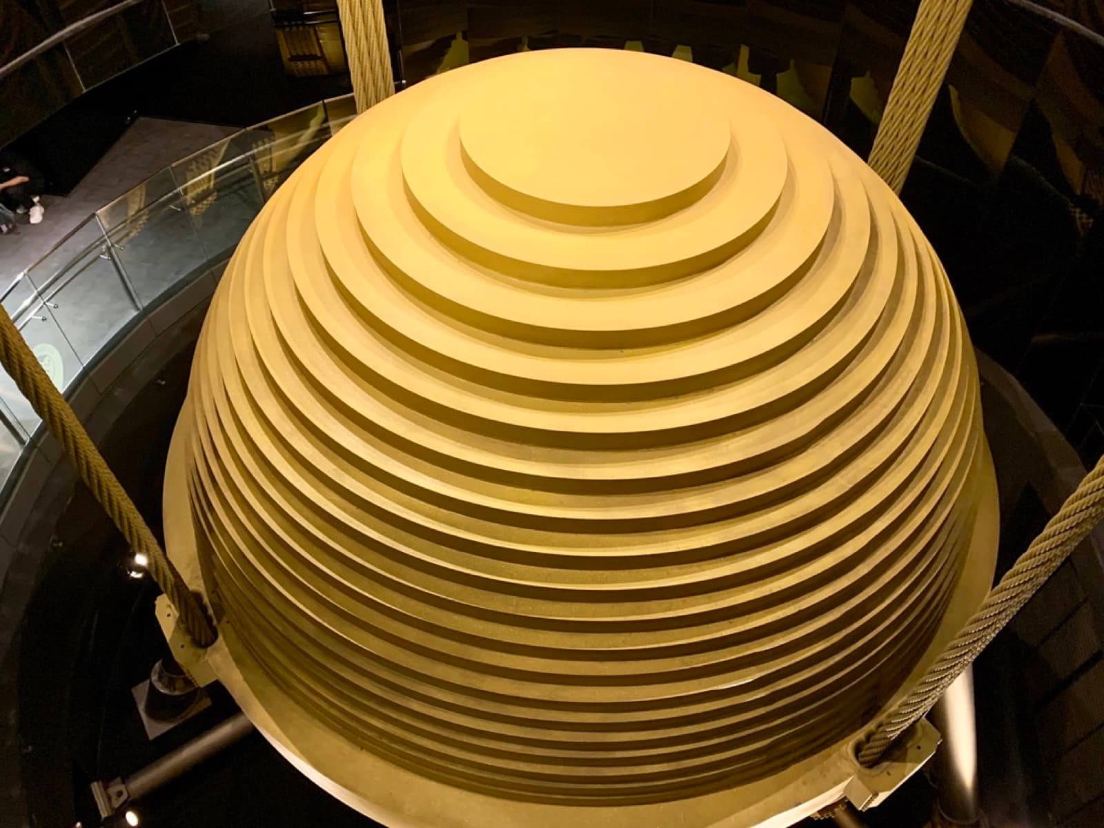 Taipei 101 tuned mass damper